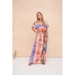 Sukienka Vermont BS Ombre Fiolet. Niebieskie sukienki blue shadow, s, bez wzorów, z materiału, bez kołnierzyka, bez ramiączek, maxi, wyszczuplające. W wyprzedaży za 169.95 zł.