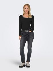 ONLY Sweter w kolorze czarnym rozmiar: M. Czarne swetry ONLY, m, bez wzorów, bez ramiączek. Za 70.24 zł.