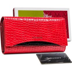 Portfel skórzany Peterson croco czerwony PTN MC-490. Czerwone portfele Peterson, z aplikacjami, ze skóry. Za 157.99 zł.