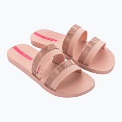 Klapki damskie Ipanema Mesh Slide. Czerwone klapki Ipanema, bez wzorów, z meshu, bez obcasa, bez zapięcia. Za 89.25 zł.
