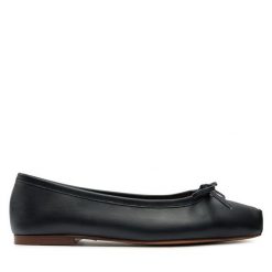 Baleriny Balagan. Czarne baleriny BALAGAN, bez wzorów, bez obcasa, bez zapięcia. Za 479.99 zł.