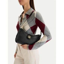 Torebka Beverly Hills Polo Club. Czarne torebki klasyczne Beverly Hills Polo Club, bez wzorów, klasyczne, bez dodatków. Za 229.99 zł.