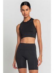 Onamaste Szorty sportowe "Jamie" w kolorze czarnym rozmiar: L/XL. Czarne szorty sportowe Onamaste, bez wzorów, z materiału, z podwyższonym stanem, outdoorowe. Za 77.95 zł.