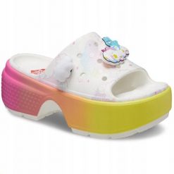Klapki Dla Dorosłych Crocs Care Bears Stomp Slide. Białe klapki Crocs, bez wzorów, z materiału, bez obcasa, bez zapięcia. Za 300.99 zł.