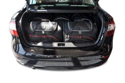 Torby Do Bagażnika Renault Fluence Limousine 2009-2016 5Szt Kjust. Czarne torby podróżne KJUST, bez wzorów, z kauczuku. Za 1,558.00 zł.