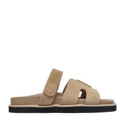 Klapki GINO ROSSI. Brązowe klapki Gino Rossi, bez wzorów, bez obcasa, bez zapięcia. Za 179.99 zł.