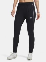 Damskie spodenki sportowe Under Armour UA W Challenger Training Pn. Czarne szorty sportowe Under Armour, bez wzorów, z materiału, na fitness i siłownię. Za 253.36 zł.