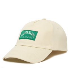 Czapka z daszkiem Calvin Klein. Brązowe czapki z daszkiem Calvin Klein, bez wzorów. Za 169.99 zł.