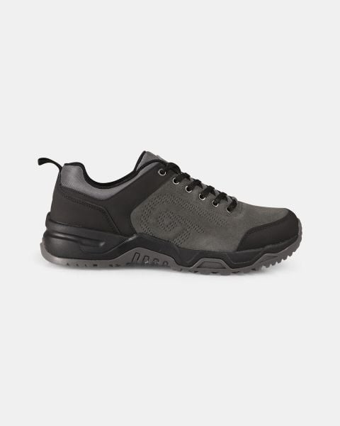 Niskie buty trekkingowe Kilpi Solanke. Brązowe buty trekkingowe Kilpi, z materiału, bez zapięcia. Za 318.77 zł.