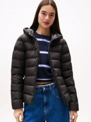 Tommy Jeans kurtka puchowa Kobiety czarny, XS. Czarne kurtki Tommy Jeans, xs, bez wzorów, z jeansu, bez kaptura. Za 699.95 zł.