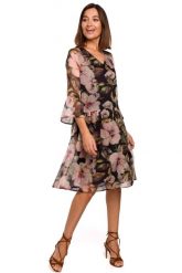 Czarna Kobieca Sukienka w Kwiaty z Obniżoną Talią. Czarne sukienki MOE, l, bez wzorów, z materiału, wizytowe, bez kołnierzyka, bez ramiączek. Za 293.90 zł.