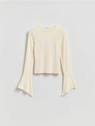 Bluzka z rozszerzanymi rękawami - złamana biel. Bluzki Reserved, l, bez wzorów, z dzianiny, bez kołnierzyka, bez ramiączek. Za 79.99 zł.