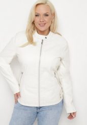 Biała Kurtka Ramoneska ze Stójką i Zasuwanymi Kieszeniami Yalevana. Białe kurtki Born2be, plus size, bez wzorów, bez kaptura. W wyprzedaży za 83.99 zł.