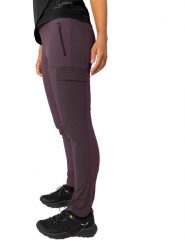 LaMunt Spodnie funkcyjne w kolorze fioletowym rozmiar: 38. Różowe spodnie dresowe LaMunt, bez wzorów, z materiału. Za 347.99 zł.