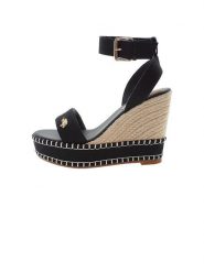 U.S. Polo Assn. Sandały w kolorze czarno-beżowym na koturnie rozmiar: 36. Brązowe sandały U.S. Polo Assn., bez wzorów, z otwartym noskiem, bez obcasa, na koturnie, bez zapięcia. Za 217.99 zł.