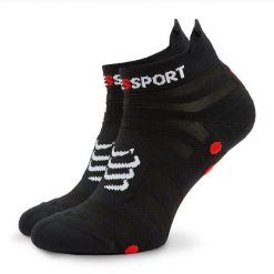 Skarpety Niskie Unisex Compressport. Czarne skarpetki Compressport, bez wzorów. Za 79.99 zł.