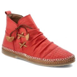 Czerwone Botki Ravini Eleganckie Trzewiki Damskie. Czerwone botki Ravini, bez wzorów, ze skóry, eleganckie, bez obcasa, bez zapięcia. Za 339.00 zł.