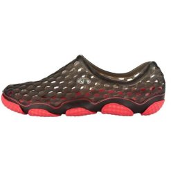 Koralowce obuwie plażowe unisex aqua-sport. Czarne buty treningowe AQUA-SPORT, bez wzorów, bez zapięcia, do pływania. Za 31.98 zł.