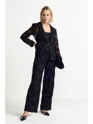 Rich & Royal Spodnie w kolorze czarnym rozmiar: 42. Czarne spodnie materiałowe Rich & Royal, z aplikacjami, z materiału. Za 329.95 zł.