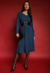 Granatowa Sukienka o Rozkloszowanym Kroju z Trójkątnym Dekoltem Temivara. Niebieskie sukienki Renee, na co dzień, l, bez wzorów, z jeansu, eleganckie, bez kołnierzyka, bez ramiączek, midi, proste. W wyprzedaży za 91.99 zł.