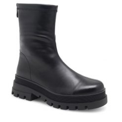 Botki Jenny Fairy. Czarne botki Jenny Fairy, bez wzorów, bez obcasa, na słupku, bez zapięcia. Za 169.99 zł.