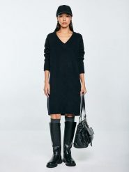 BIG STAR Sukienka dzianinowa w kolorze czarnym rozmiar: L/XL. Czarne sukienki BIG STAR, na co dzień, l, bez wzorów, z dzianiny, retro, bez kołnierzyka, bez ramiączek, midi, proste. Za 114.99 zł.