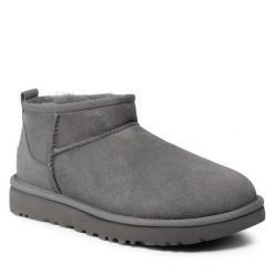 Śniegowce Ugg. Szare śniegowce UGG, bez wzorów, bez zapięcia. Za 769.99 zł.