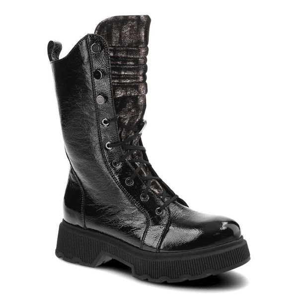 Czarne Trapery Clasicco Skórzane Buty Damskie. Czarne botki Clasicco, bez wzorów, ze skóry, klasyczne, bez obcasa, bez zapięcia. Za 439.00 zł.
