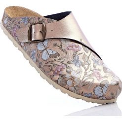 Kapcie ze skóry bonprix złocisto-brunatny w kwiaty. Kapcie marki bonprix. Za 129.99 zł.