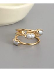 Lodie Silver Pierścionek z perłami rozmiar: onesize. Szare pierścionki Lodie Silver, z perłą, metalowe. Za 81.45 zł.