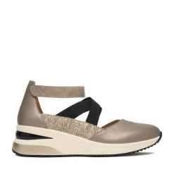 Półbuty Remonte. Brązowe półbuty wsuwane Remonte, bez wzorów, bez obcasa, na koturnie. Za 369.99 zł.