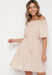 Beżowa Sukienka z Wiskozą Bawełną Hiszpańskim Dekoltem i Sznurkiem Lilarenne. Brązowe sukienki Born2be, na co dzień, m, bez wzorów, z bawełny, eleganckie, bez kołnierzyka, bez ramiączek, mini. Za 39.99 zł.