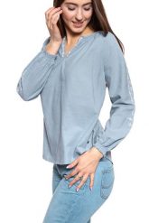 DAMSKA BLUZKA MUSTANG Edda V Embroidery 1008923 5084. Bluzki Mustang, s, bez wzorów, bez kołnierzyka, bez ramiączek. W wyprzedaży za 39.99 zł.