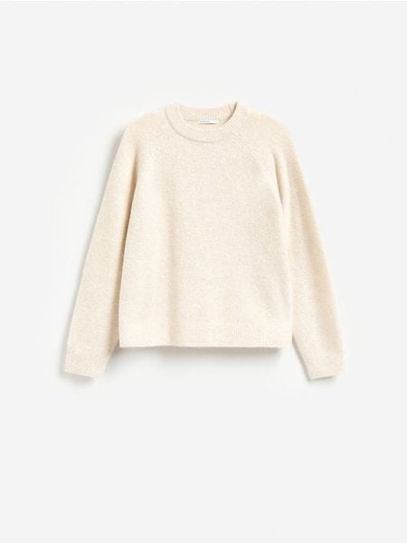 Sweter z domieszką wełny - beżowy. Brązowe swetry Reserved, l, bez wzorów, z dzianiny, bez ramiączek. Za 109.99 zł.