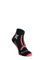 Skarpety do biegania damskie X-Socks Trail Run Discover Ankle. Czarne skarpetki X-Socks, bez wzorów, z materiału. Za 81.39 zł.