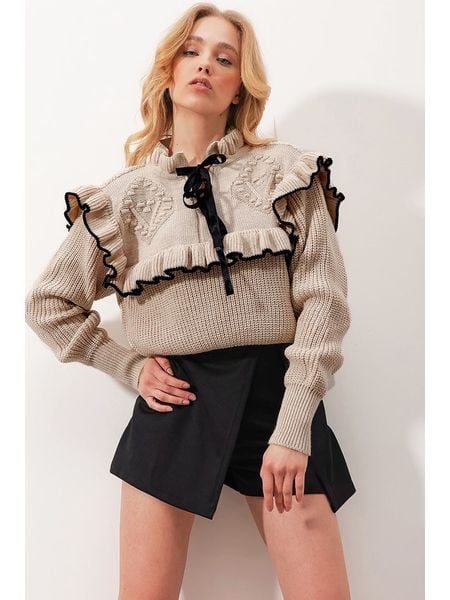 Happiness Istanbul Sweter w kolorze beżowym rozmiar: onesize. Brązowe swetry Happiness Istanbul, bez wzorów, bez ramiączek. Za 131.43 zł.