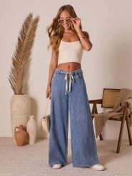 Milan Kiss Dżinsy - Loose fit - w kolorze niebieskim rozmiar: M. Niebieskie jeansy Milan Kiss, m, bez wzorów, z bawełny. Za 224.52 zł.