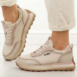 Beżowe be skórzane półbuty damskie Filippo Dp7754/26. Brązowe buty sportowe lifestyle Filippo, na jesień, bez wzorów, z jeansu, casualowe, z okrągłym noskiem, bez obcasa, na płaskiej podeszwie. Za 249.00 zł.