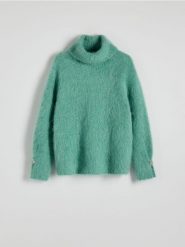 Miękki sweter z wełną - miętowy. Zielone swetry Reserved, l, bez wzorów, z dzianiny, bez ramiączek. W wyprzedaży za 259.99 zł.