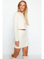 Trendyol Bluzka w kolorze kremowym rozmiar: XL. Brązowe bluzki Trendyol, xl, bez wzorów, bez kołnierzyka, bez ramiączek. Za 56.99 zł.