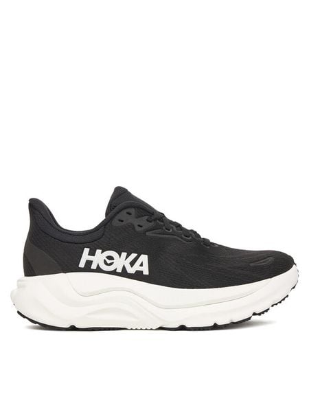 Hoka Buty do biegania Arahi 8 1168691 Czarny. Czarne buty do biegania HOKA, bez wzorów, z materiału, bez zapięcia, do biegania. Za 599.99 zł.