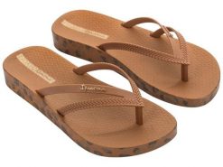 Klapki damskie japonki Ipanema Bossa Soft. Brązowe japonki Ipanema, bez wzorów, z materiału. Za 89.00 zł.