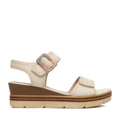 Sandały Remonte. Sandały Remonte, bez wzorów, bez obcasa, na koturnie, bez zapięcia. Za 389.99 zł.