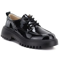 Skórzane półbuty damskie grunge lakierowane czarne Artiker 59C1128. Czarne półbuty wsuwane Artiker, bez wzorów, z lakierowanej skóry, bez obcasa. Za 299.99 zł.