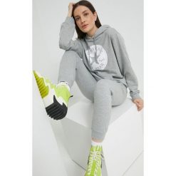 Converse bluza kolor szary z kapturem. Szare bluzy Converse, l, bez wzorów, bez ramiączek, z kapturem. Za 239.99 zł.
