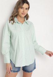 Zielona Bawełniana Koszula Oversize w Prążki Zdobiona Metaliczną Nicią Paserella. Zielone koszule Born2be, l, z aplikacjami, z bawełny, eleganckie, bez kołnierzyka, bez ramiączek. W wyprzedaży za 84.99 zł.