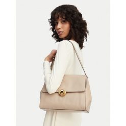 Torebka Furla. Białe torebki klasyczne Furla, bez wzorów, klasyczne, bez dodatków. Za 2,149.00 zł.