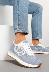 Niebieskie Sneakersy z Koronkowymi Zdobieniami Dallriva. Niebieskie buty sportowe lifestyle Renee, z aplikacjami, z jeansu, eleganckie, bez zapięcia. W wyprzedaży za 83.99 zł.