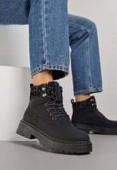 Czarne Trapery ze Wstawkami we Wzór Vetiara. Czarne traperki Renee, bez wzorów, z dzianiny, bez obcasa, bez zapięcia. Za 109.99 zł.