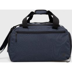 4F torba sportowa kolor granatowy. Niebieskie torby sportowe 4f, bez wzorów. Za 89.99 zł.